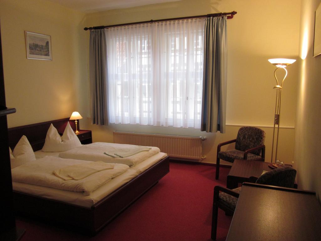 Hotel Garni Weisses Ross Stolberg  Phòng bức ảnh