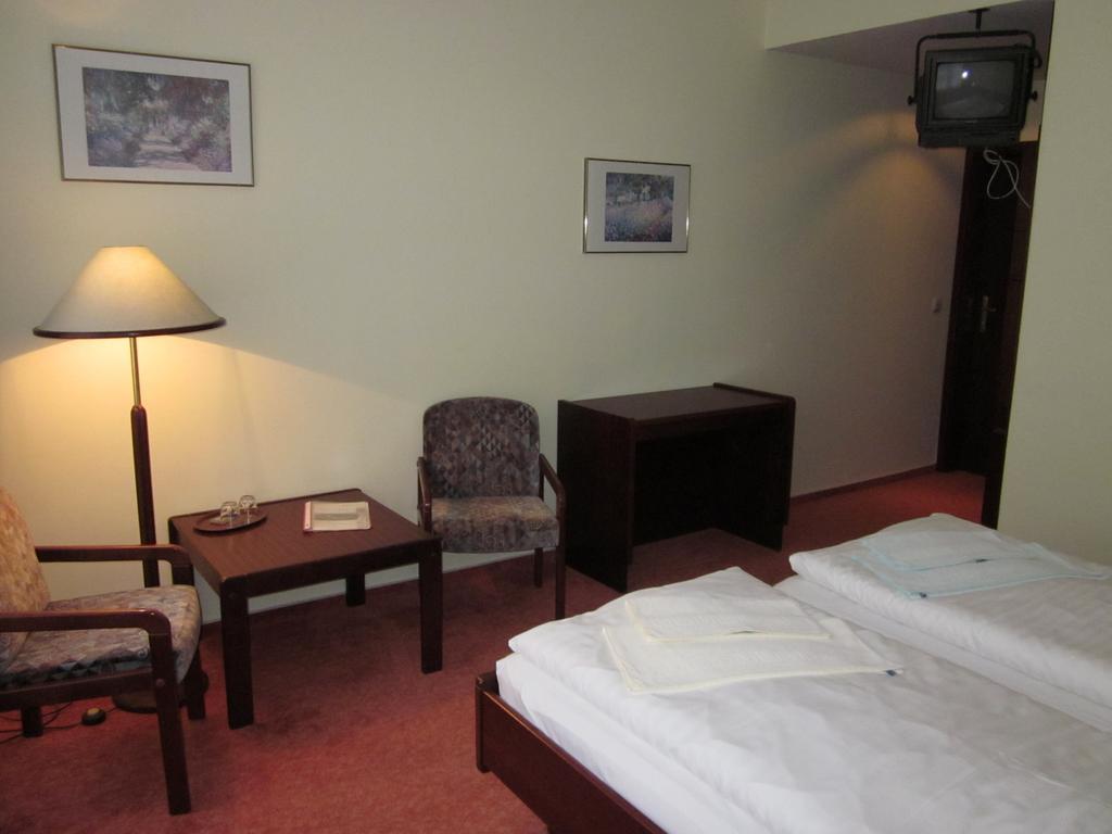 Hotel Garni Weisses Ross Stolberg  Phòng bức ảnh
